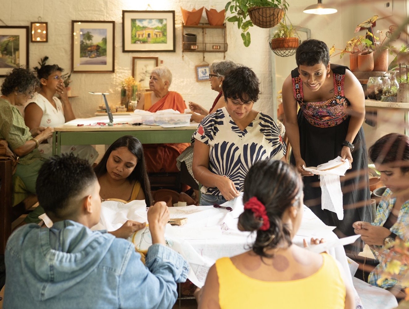 efa3eeca-78a0-4fb5-b2d2-fdd4b108f3fd 2