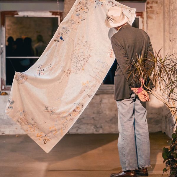 2D5C657B-F581-448A-85D4-AD3A1E97C459